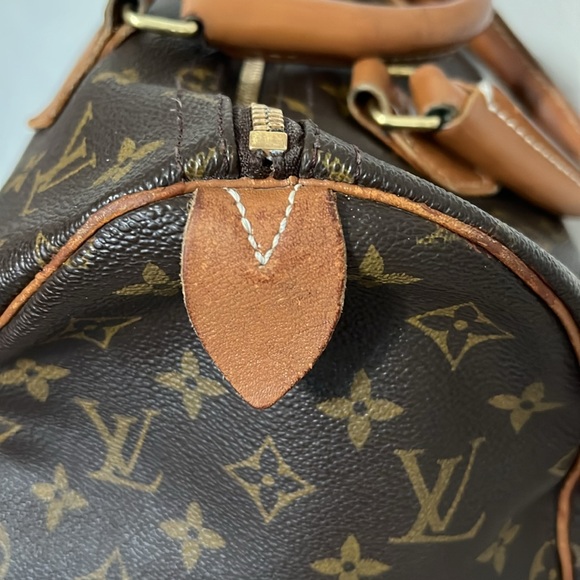 Louis Vuitton The French Co Made in USA Vintage Monogram Speedy 30 with … - Picture 13 of 17